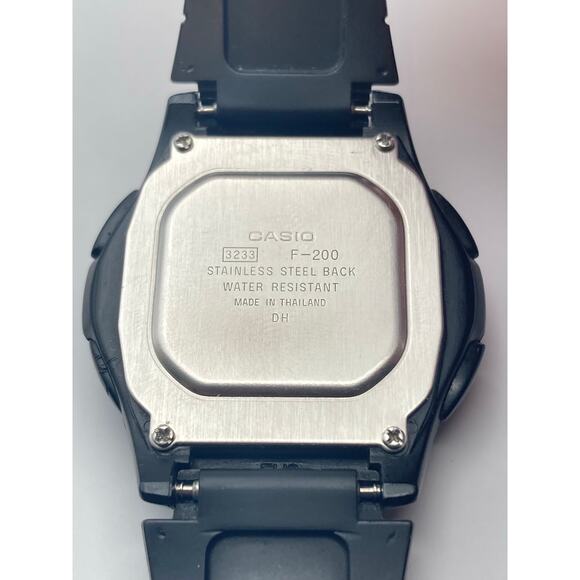 Casio Illuminator Mens Womens Alarm Chrono Multifunction Watch 40mm WR Dual Time - Picture 7 of 9